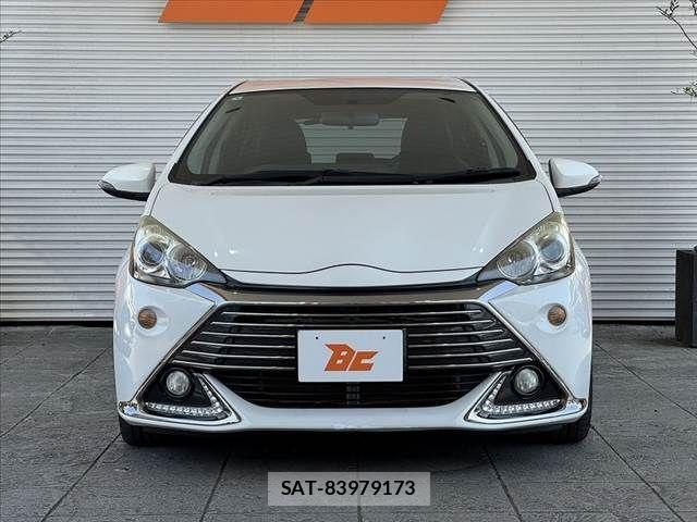Toyota AQUA 2014-04 7057425-8