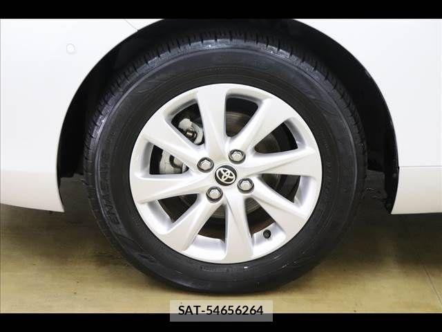 Toyota AQUA 2022-01 7057412-23