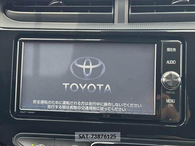 Toyota AQUA 2018-02 7057418-2
