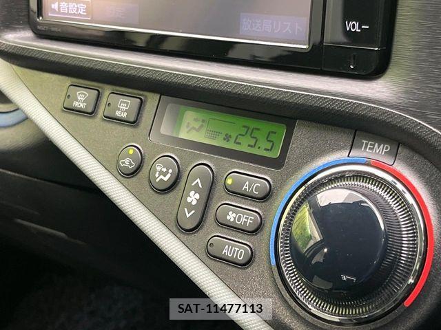 Toyota AQUA 2015-01 7057436-4