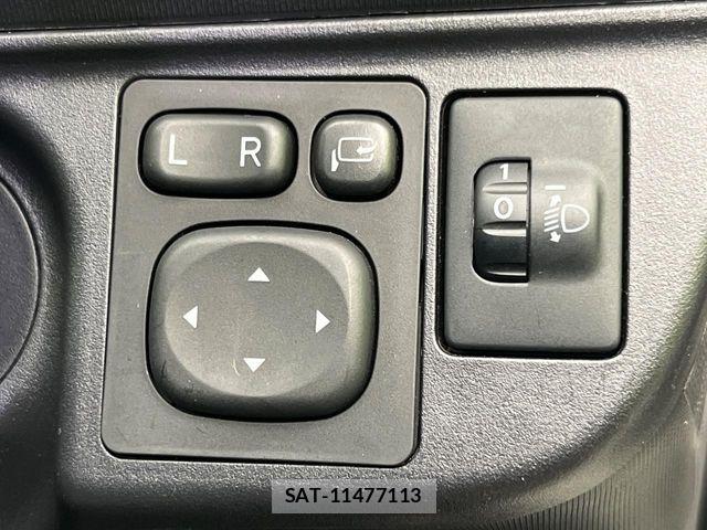 Toyota AQUA 2015-01 7057436-6