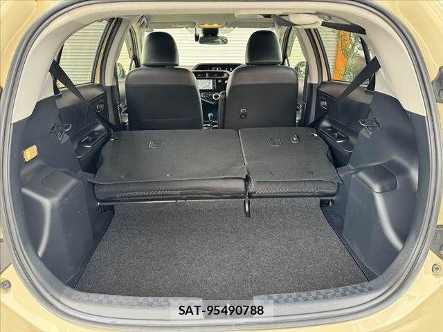 Toyota AQUA 2019-09 7057409-20