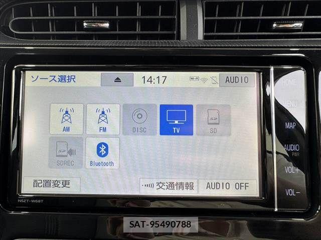 Toyota AQUA 2019-09 7057409-22