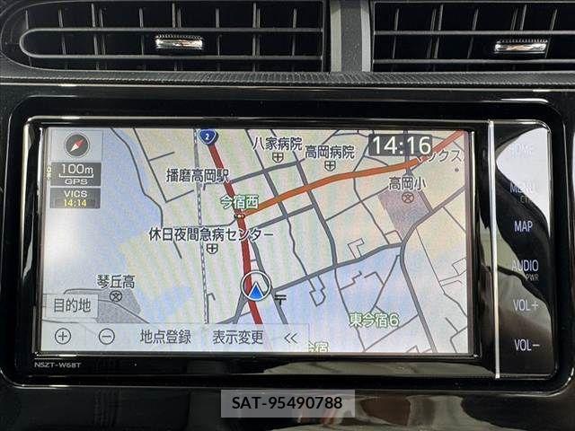 Toyota AQUA 2019-09 7057409-2