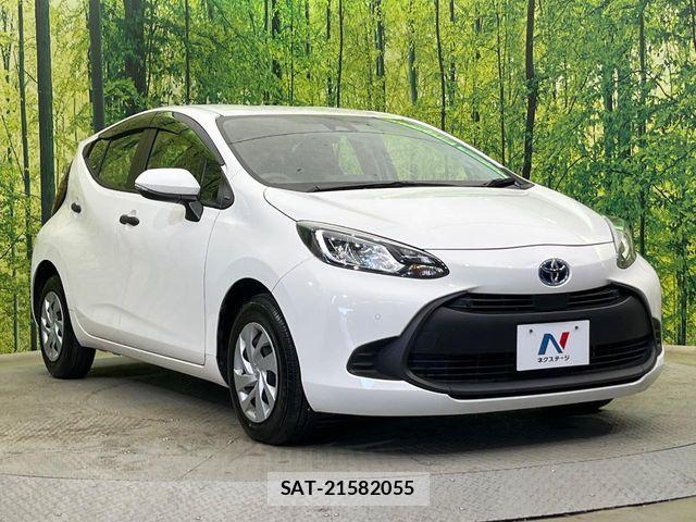 Toyota AQUA 2023-03 7057424-15