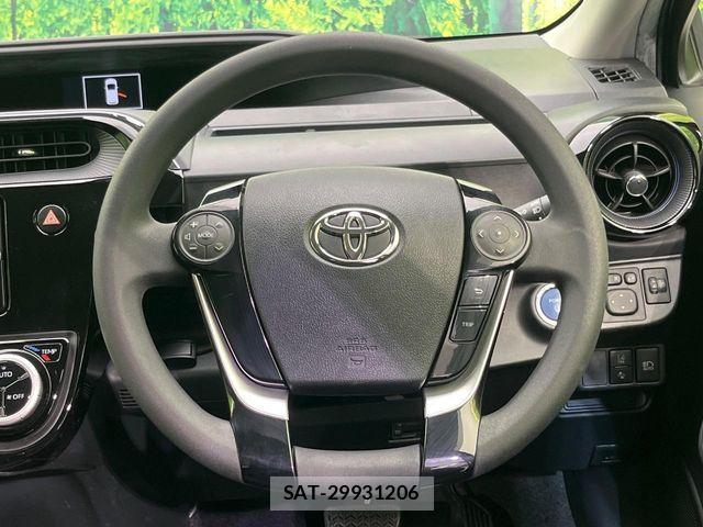 Toyota AQUA 2017-06 7057438-10