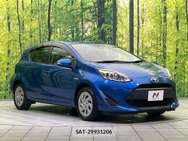 Toyota AQUA 2017-06 7057438-15