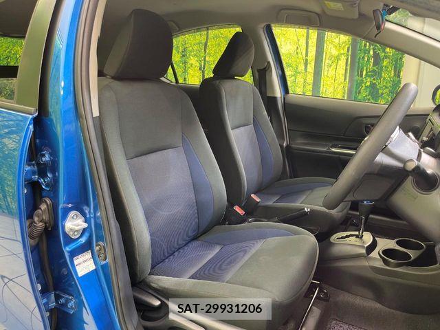 Toyota AQUA 2017-06 7057438-7