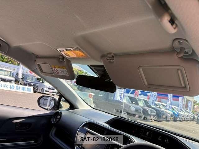 Toyota AQUA 2021-05 7057428-22