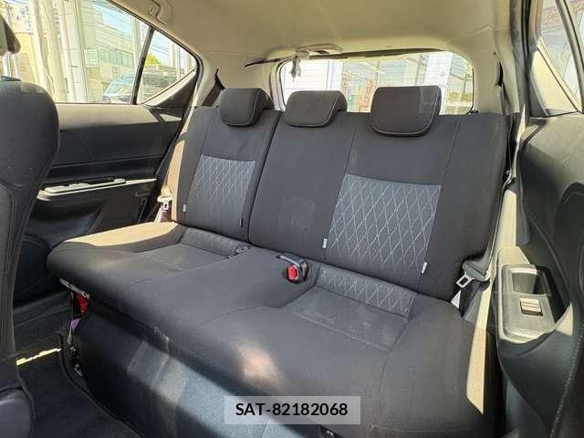 Toyota AQUA 2021-05 7057428-7
