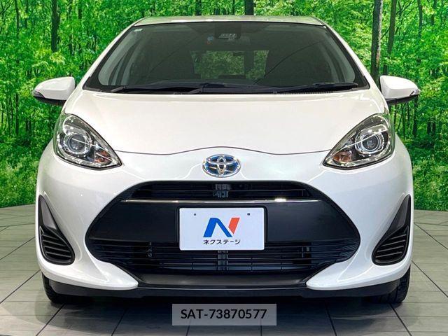 Toyota AQUA 2018-03 7057426-15