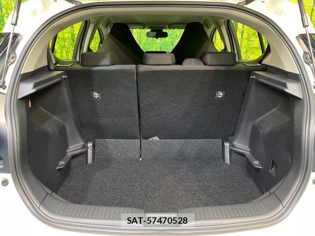 Toyota AQUA 2021-08 7057421-10