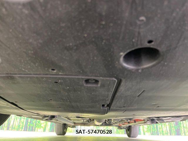 Toyota AQUA 2021-08 7057421-19