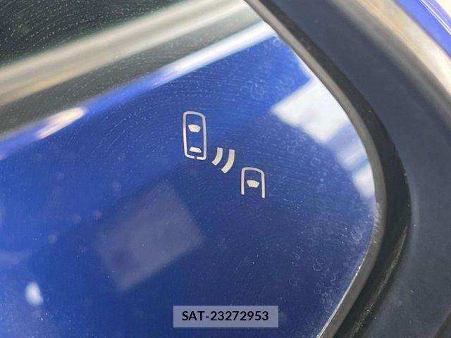 Toyota AQUA 2023-08 7057410-6