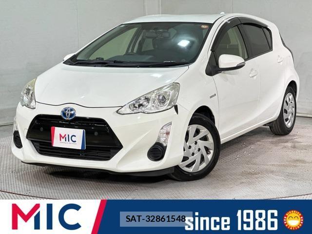 Toyota AQUA 2015-10 7057443-0