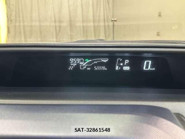 Toyota AQUA 2015-10 7057443-10