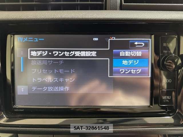 Toyota AQUA 2015-10 7057443-18