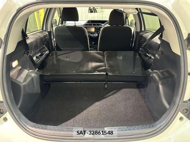 Toyota AQUA 2015-10 7057443-27