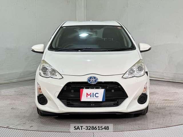 Toyota AQUA 2015-10 7057443-2