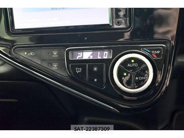 Toyota AQUA 2018-07 7057445-18