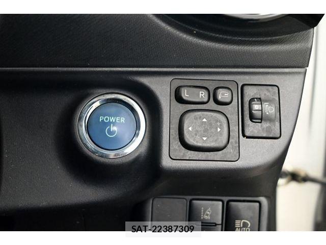 Toyota AQUA 2018-07 7057445-23