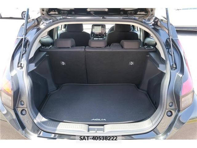 Toyota AQUA 2021-09 7057408-10