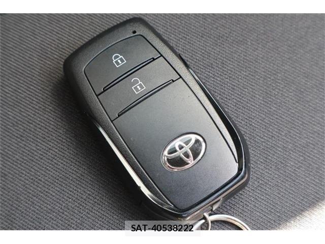 Toyota AQUA 2021-09 7057408-21