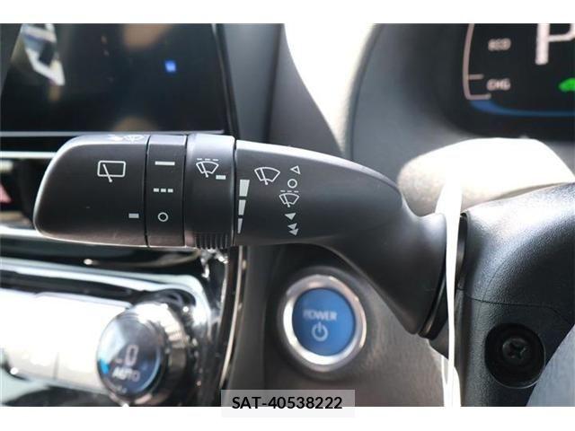 Toyota AQUA 2021-09 7057408-23