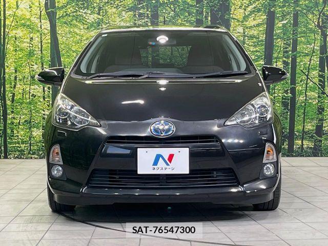 Toyota AQUA 2013-05 7057441-13