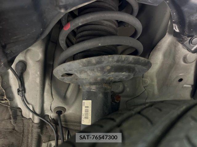Toyota AQUA 2013-05 7057441-19
