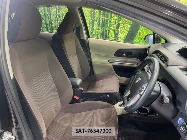 Toyota AQUA 2013-05 7057441-7