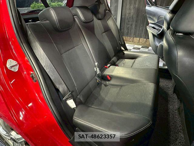 Toyota AQUA 2015-01 7057446-6