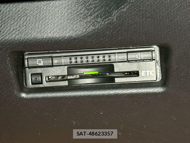 Toyota AQUA 2015-01 7057446-7