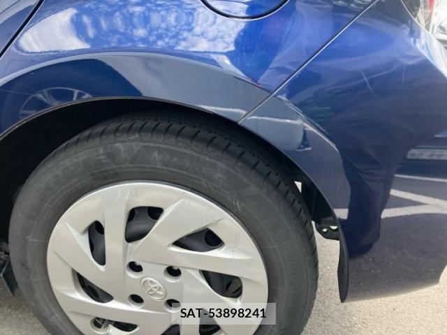 Toyota AQUA 2019-03 7057439-6