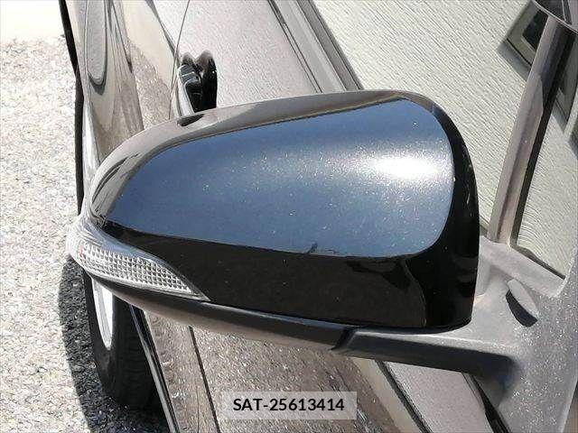 Toyota AQUA 2015-06 7057447-24