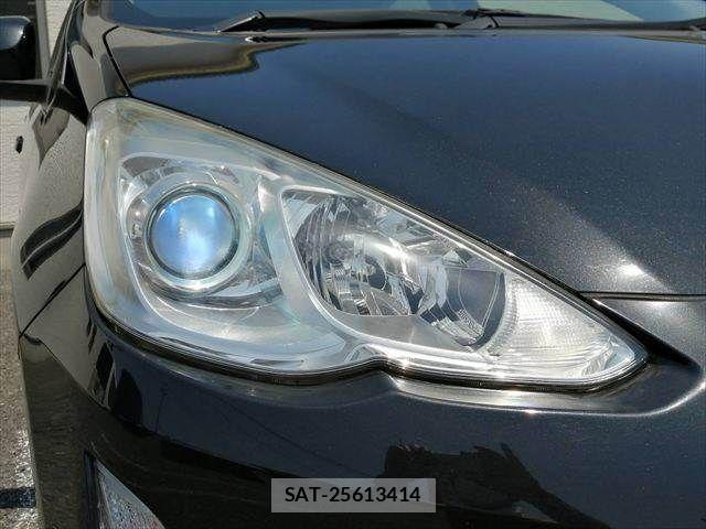 Toyota AQUA 2015-06 7057447-28