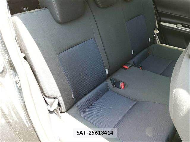 Toyota AQUA 2015-06 7057447-8