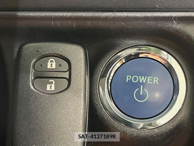 Toyota AQUA 2014-01 7057442-6