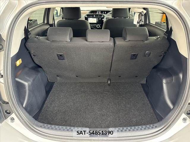 Toyota AQUA 2018-08 7057427-19