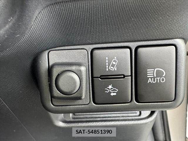 Toyota AQUA 2018-08 7057427-29
