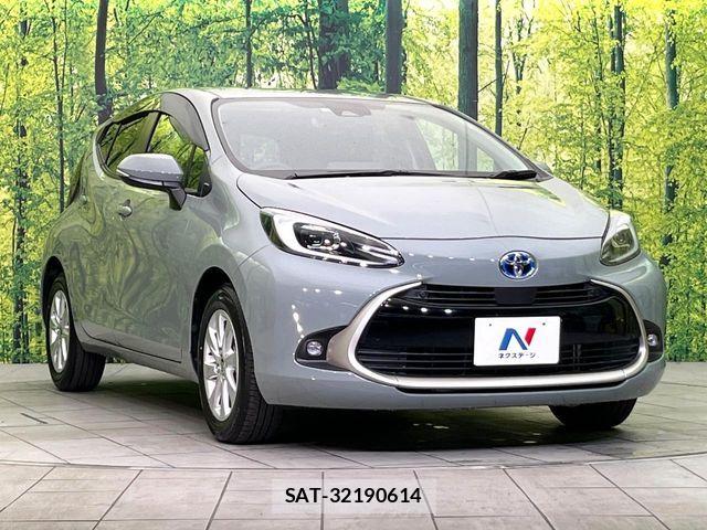 Toyota AQUA 2023-05 7057406-15