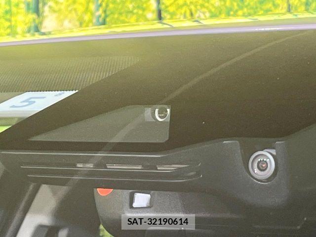 Toyota AQUA 2023-05 7057406-2
