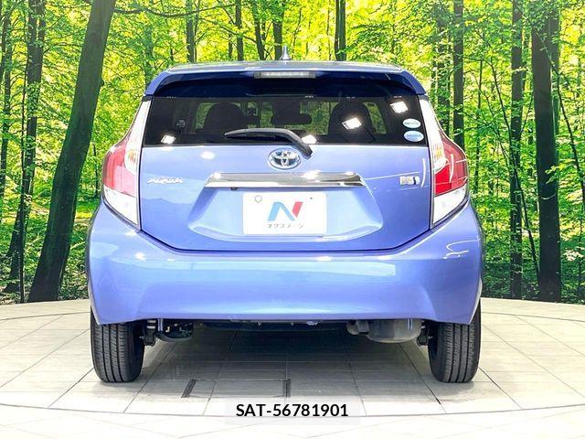Toyota AQUA 2016-03 7057449-13
