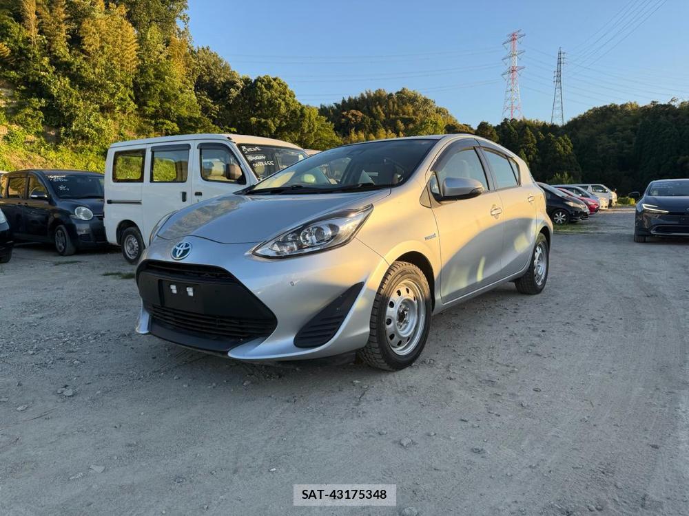 Toyota AQUA 2018 6714479-0