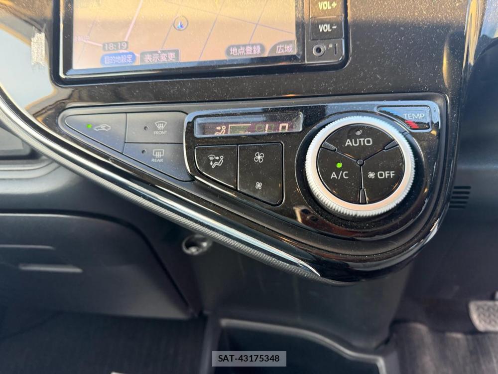 Toyota AQUA 2018 6714479-16