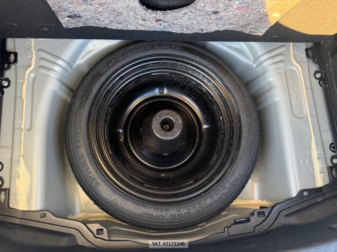 Toyota AQUA 2018 6714479-21