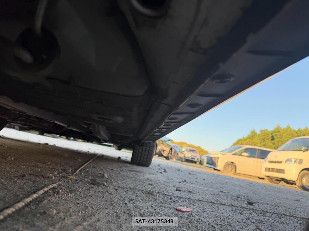 Toyota AQUA 2018 6714479-31