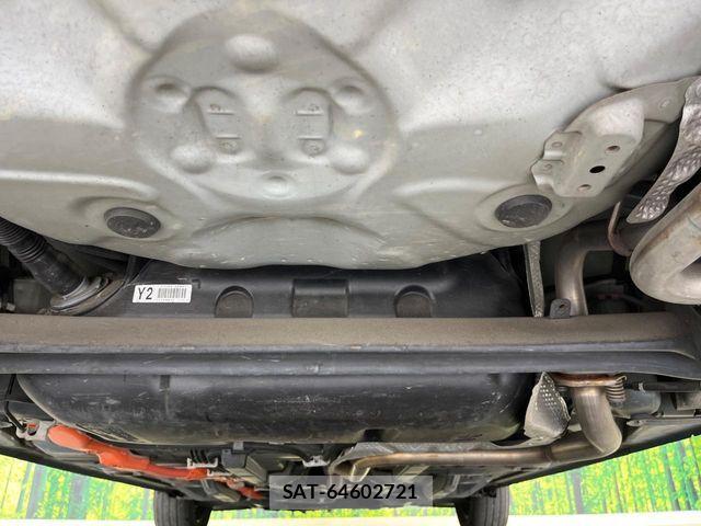 Toyota AQUA 2019-05 7214819-18