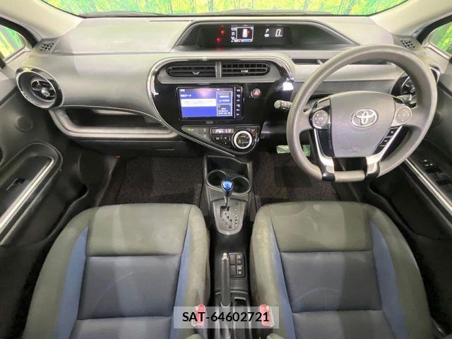 Toyota AQUA 2019-05 7214819-1