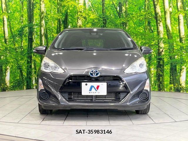 Toyota AQUA 2016-06 7214765-13